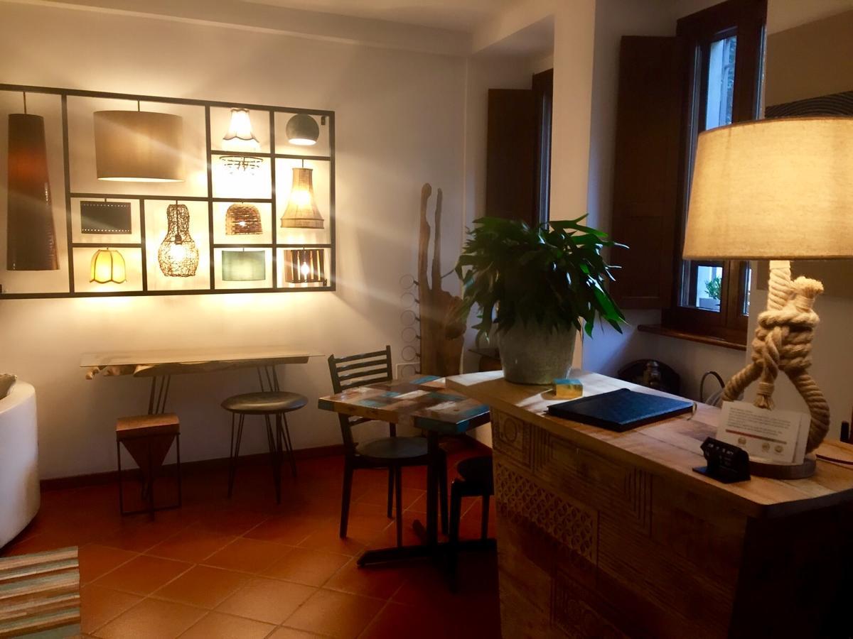 Marie Rose Luxury B&B&Apartment Desenzano del Garda Exterior foto