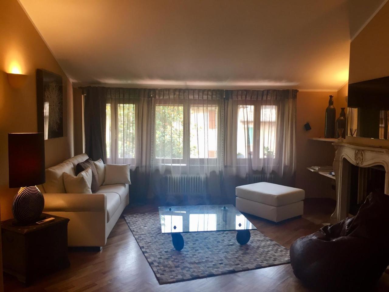 Marie Rose Luxury B&B&Apartment Desenzano del Garda Exterior foto