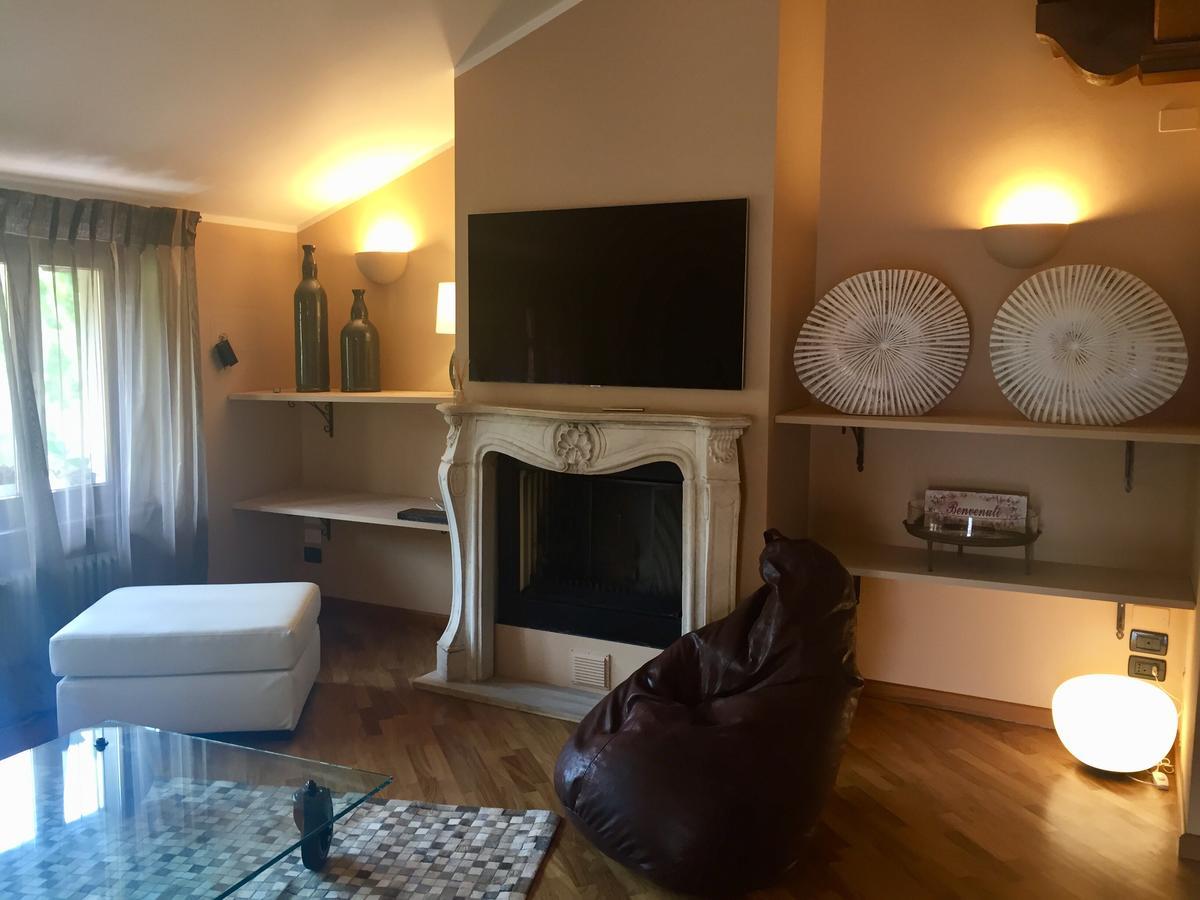 Marie Rose Luxury B&B&Apartment Desenzano del Garda Exterior foto